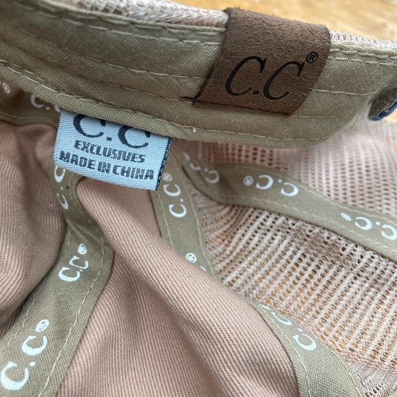 C.C BEANIE BLUE DISTRESSED CRISS CROSSED PONYTAIL BASEBALL CAP, WOMEN, ADULT - Picture 11 of 11